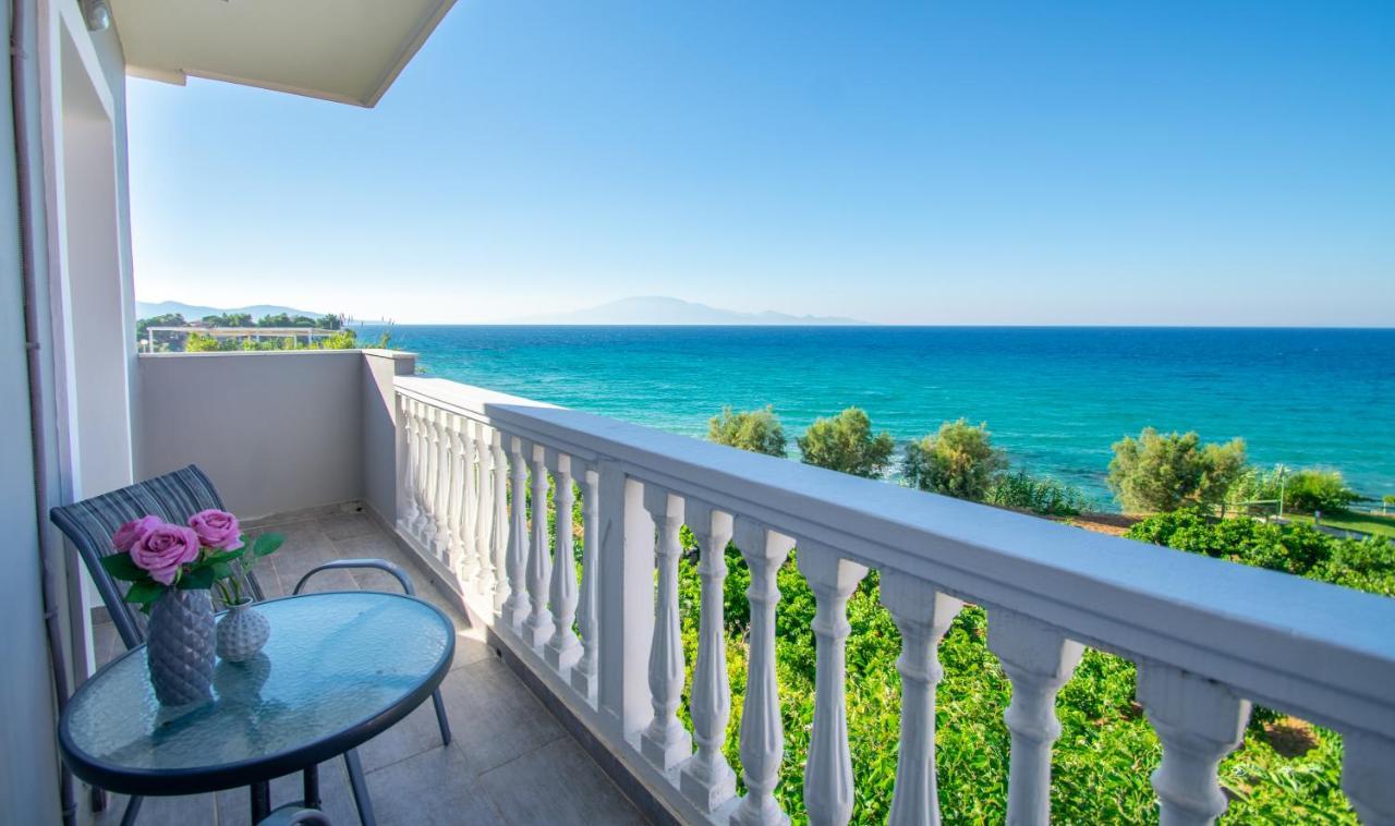 Bellezza Del Mare Apartment อามูดี ภายนอก รูปภาพ